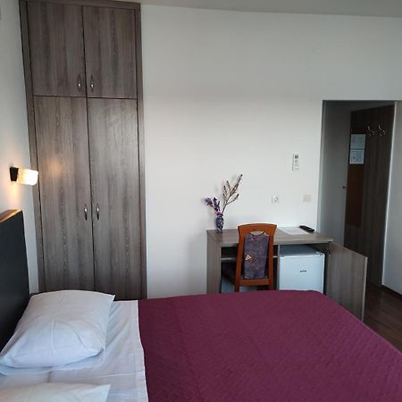 Bed and Breakfast Pansion Alen - Dugi Otok Luka  Екстер'єр фото