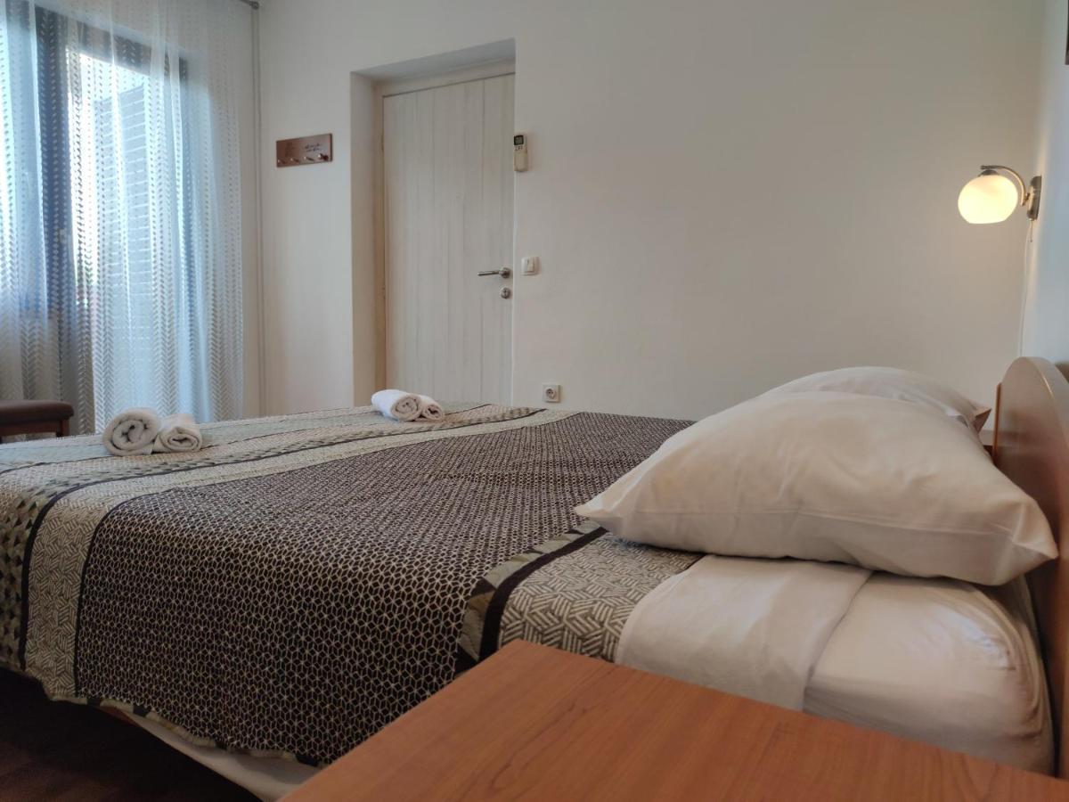 Bed and Breakfast Pansion Alen - Dugi Otok Luka  Екстер'єр фото