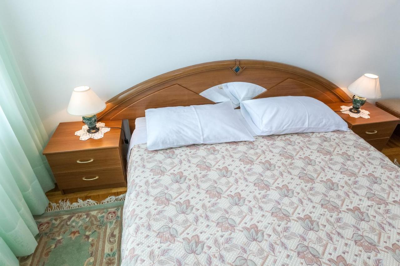 Bed and Breakfast Pansion Alen - Dugi Otok Luka  Екстер'єр фото
