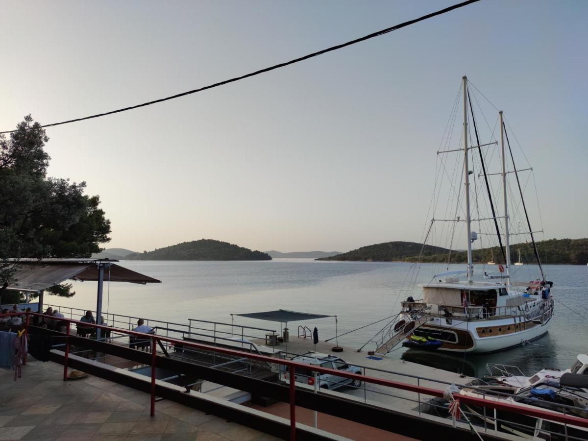 Bed and Breakfast Pansion Alen - Dugi Otok Luka  Екстер'єр фото