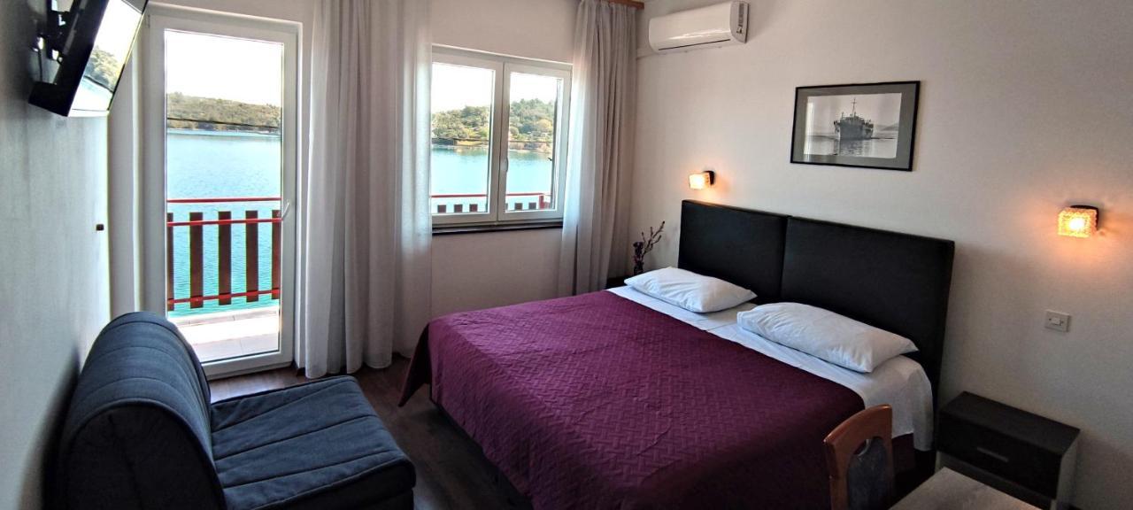 Bed and Breakfast Pansion Alen - Dugi Otok Luka  Екстер'єр фото