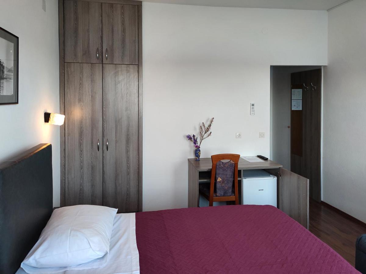 Bed and Breakfast Pansion Alen - Dugi Otok Luka  Екстер'єр фото