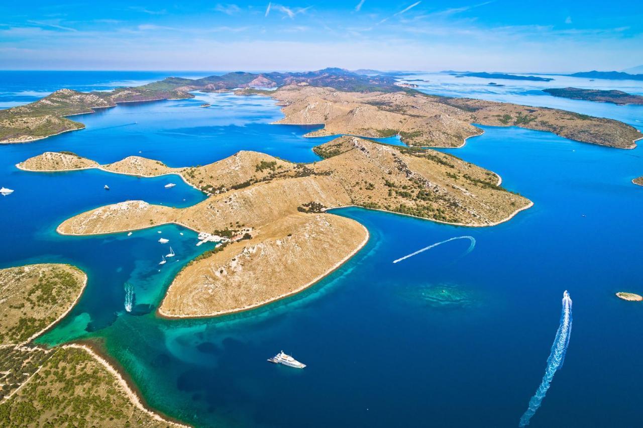 Bed and Breakfast Pansion Alen - Dugi Otok Luka  Екстер'єр фото
