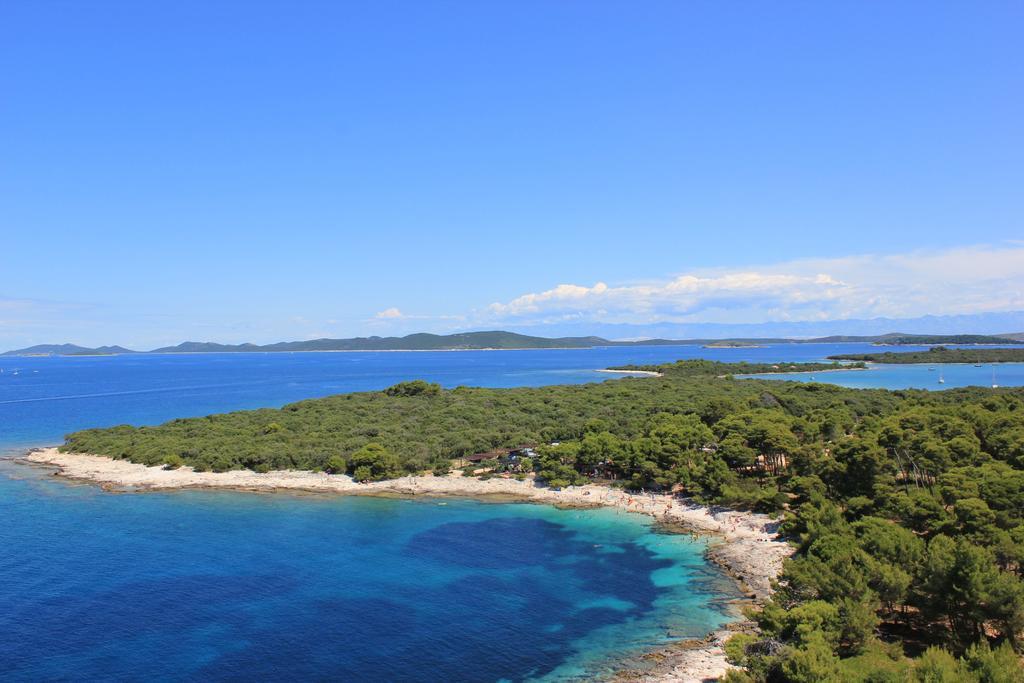 Bed and Breakfast Pansion Alen - Dugi Otok Luka  Екстер'єр фото